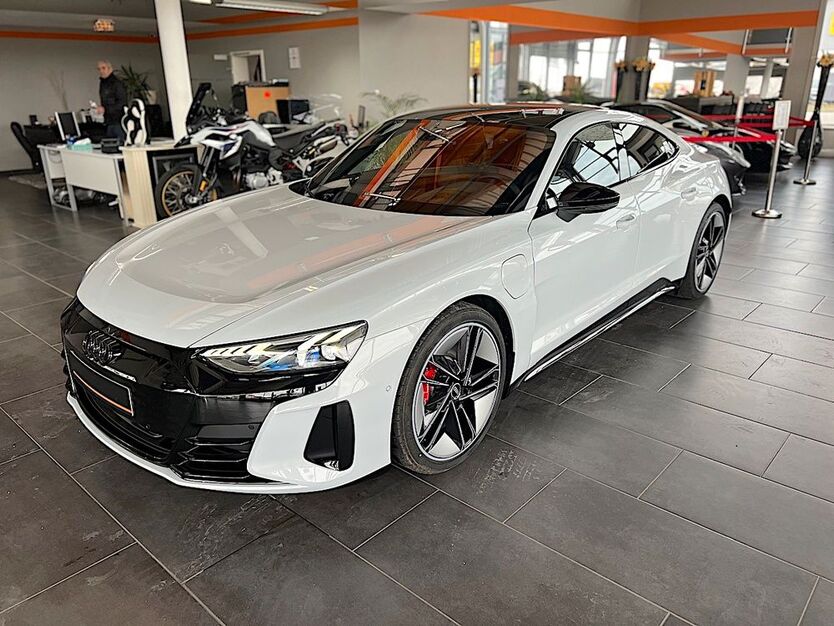 Audi e-tron 25.000 km 89.900 € Egling 82544