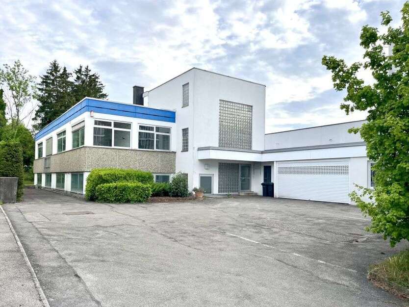 Halle in Gräfelfing 1.490.000 € 430 m²