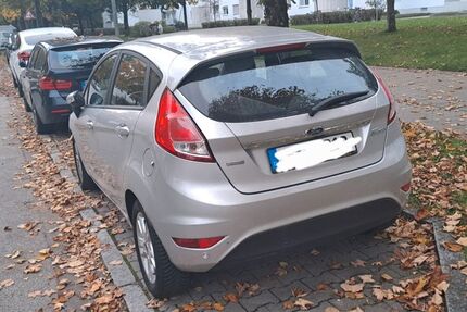 Ford Fiesta 14.500 km 13.300 € München 81829