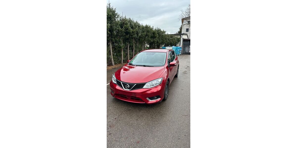 Nissan Pulsar 127.000 km 6.400 &euro; Grünwald 82031