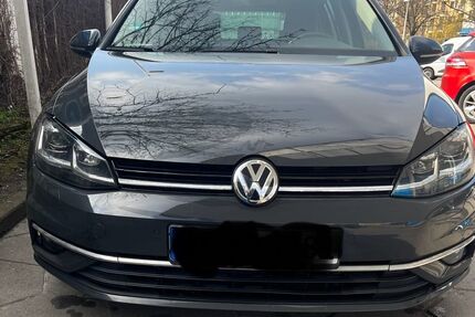 VW Golf 106.000 km 13.999 &euro; München 81547