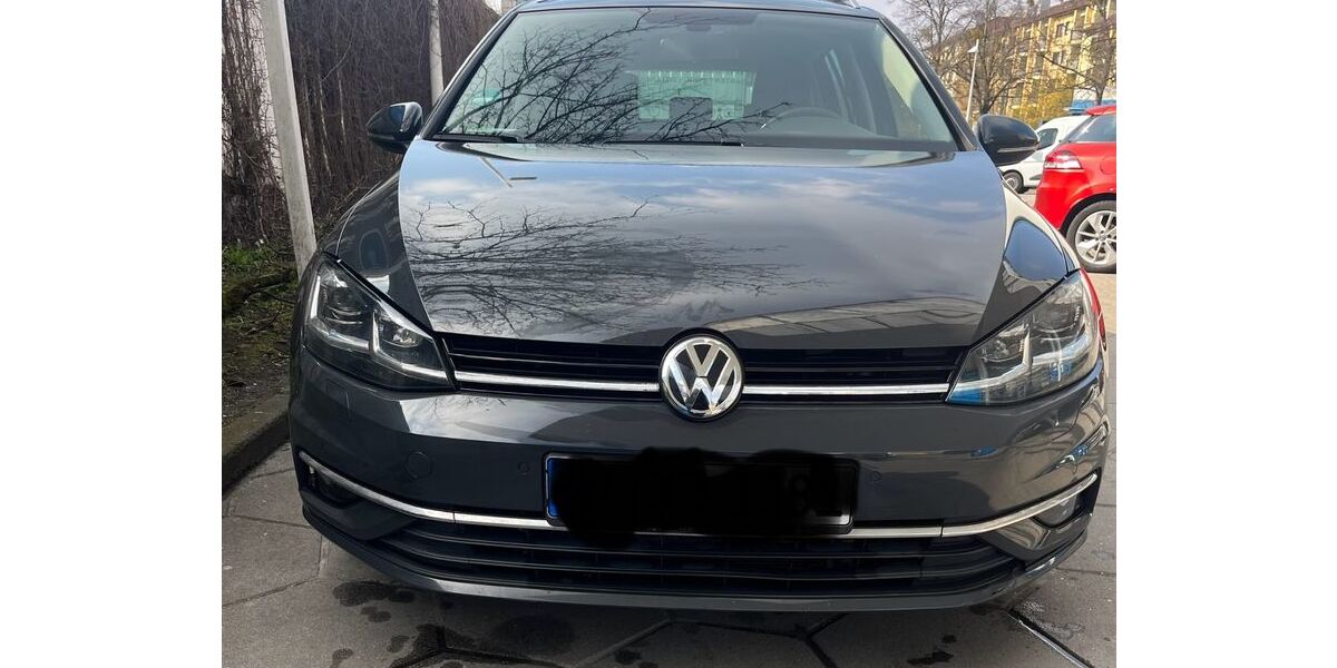 VW Golf 106.000 km 13.999 &euro; München 81547