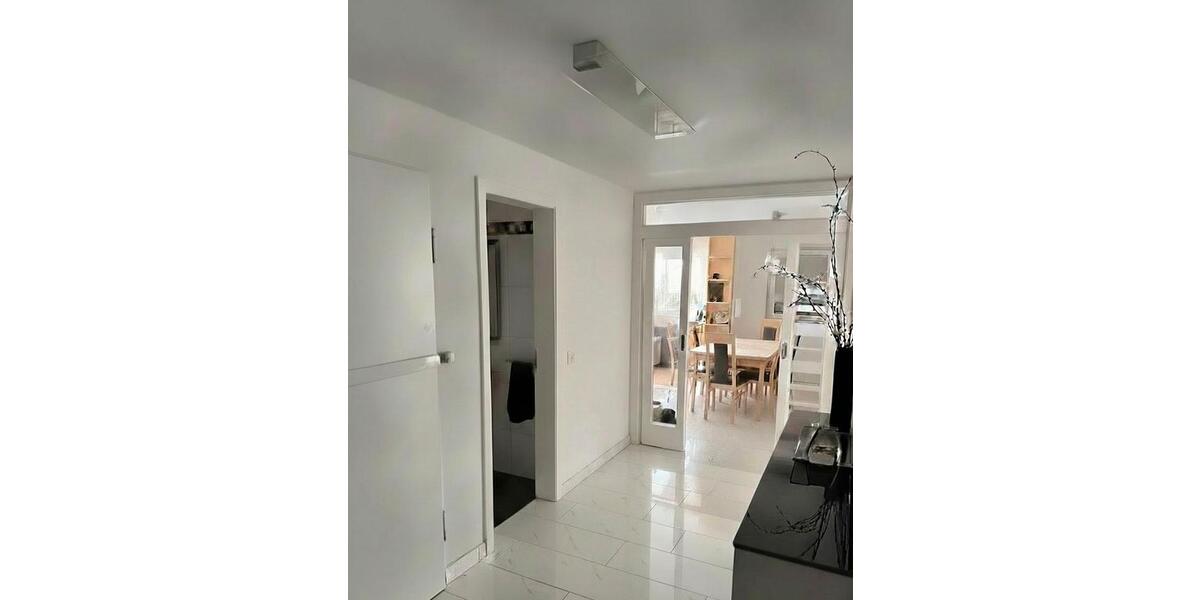 Erdgeschoßwohnung München Trudering - 3 Zimmer, 103 m&sup2;, 895.000&euro; | Angebot:25143340