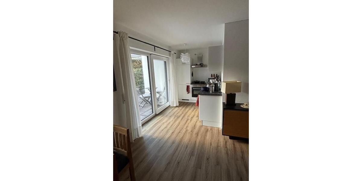 Helle 2-Zi-EG Wohnung mit sonniger Westterrasse in Holzkirchen! 2 zimmer