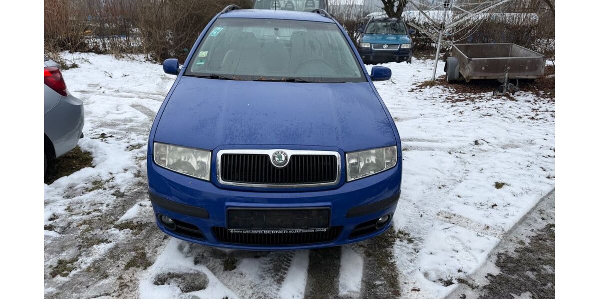 Skoda Fabia 343.000 km 850 &euro; Markt Schwaben 85570