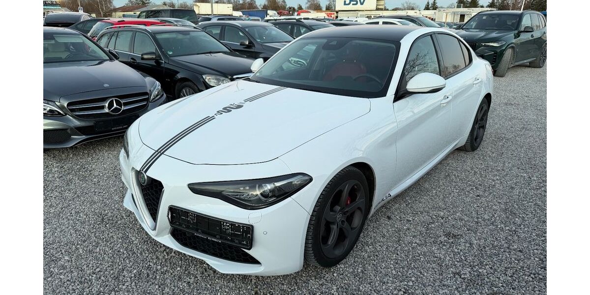 Alfa Romeo Giulia 285.000 km 8.800 &euro; München 81829