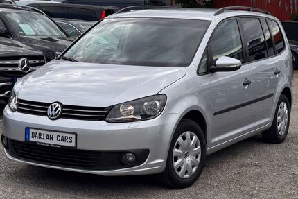 VW Touran 127.000 km 8.490 &euro; München 81243