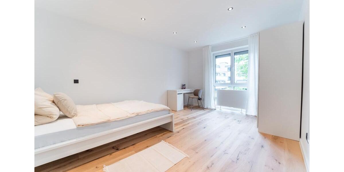 Etagenwohnung München Schwabing-Freimann - 4 Zimmer, 65 m&sup2;, 830&euro; | Angebot:26652002