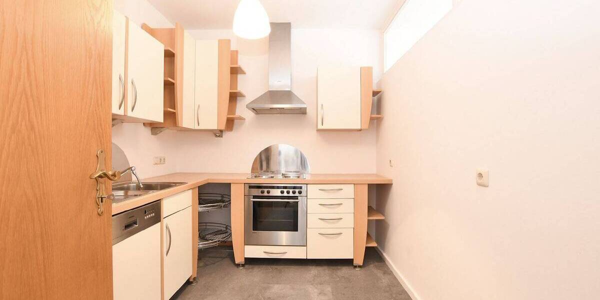 Etagenwohnung München Pasing-Obermenzing - 2 Zimmer, 86 m&sup2;, 1.550&euro; | Angebot:26305726