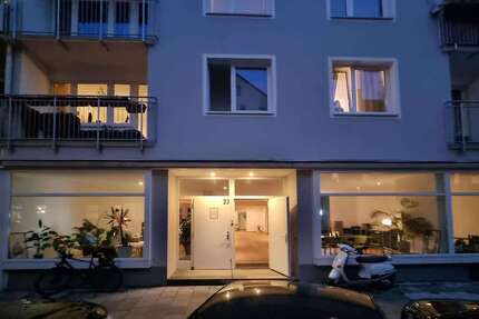 Einzelhandel in München 4.200 € 225.24 m² zimmer