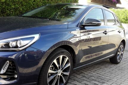 Hyundai i30 80.000 km 13.400 &euro; München 80636