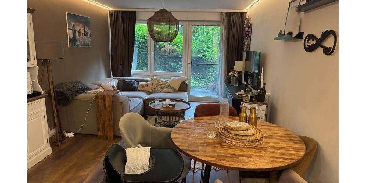 Magazinreif wohnen: Stilvolle Hochparterre-Oase mit Terrasse und stylischer Küche 4 zimmer