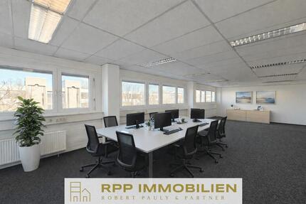 Großzügige Bürofläche in attraktiver Lage von Unterschleißheim - ideale Anbindung an A92 & Linie S1 zimmer