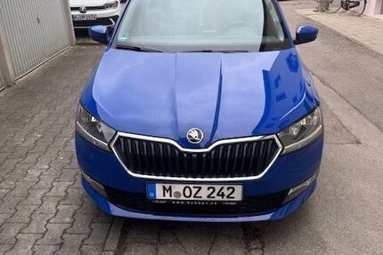 Skoda Fabia 127.000 km 6.900 &euro; München 81379