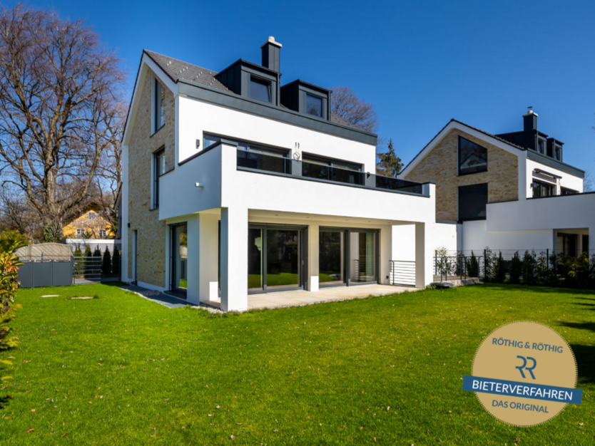 Haus zum Kaufen in Grünwald 3.500.000 € 242 m²