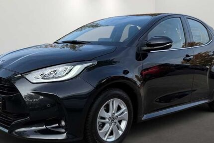 Mazda 2 Hybrid 15.600 km 19.490 &euro; München 81249