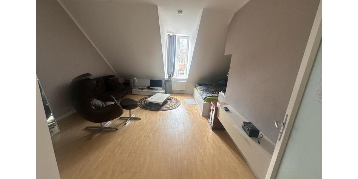 Etagenwohnung München Feldmoching-Hasenbergl - 5 Zimmer, 210 m&sup2;, 4.200&euro; | Angebot:26416429