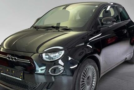 Fiat 500e 40.000 km 16.890 &euro; München 80339