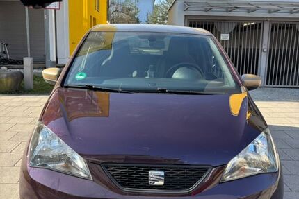 Seat Mii 45.700 km 8.100 &euro; München 80807