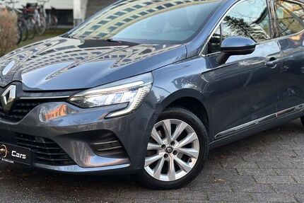 Renault Clio 37.100 km 13.999 &euro; München 81677