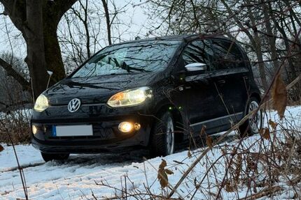 VW up! 85.000 km 7.999 &euro; Olching 82140