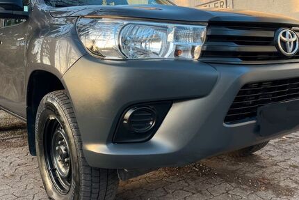 Toyota Hilux 185.507 km 22.491 &euro; München 80939