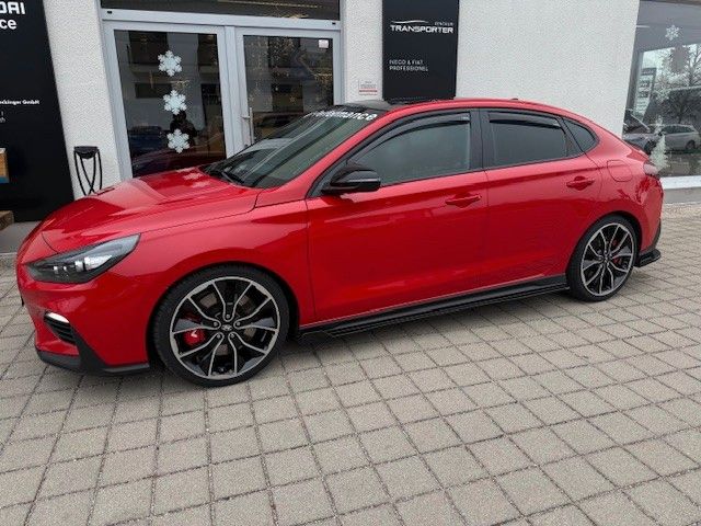 Hyundai i30 39.600 km 22.990 &euro; Straßlach bei München 82064