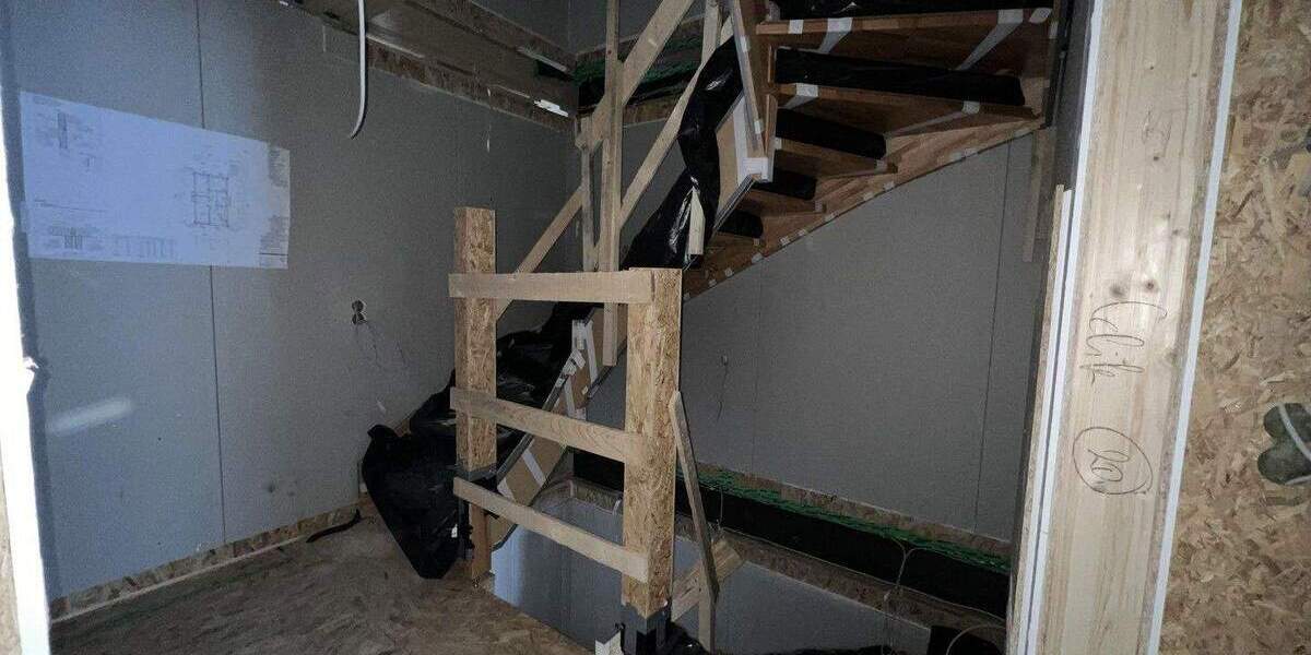 Exklusives Neubau-Reihenmittelhaus - Erstbezug in Kirchseeon vom Eigentümer 6 zimmer