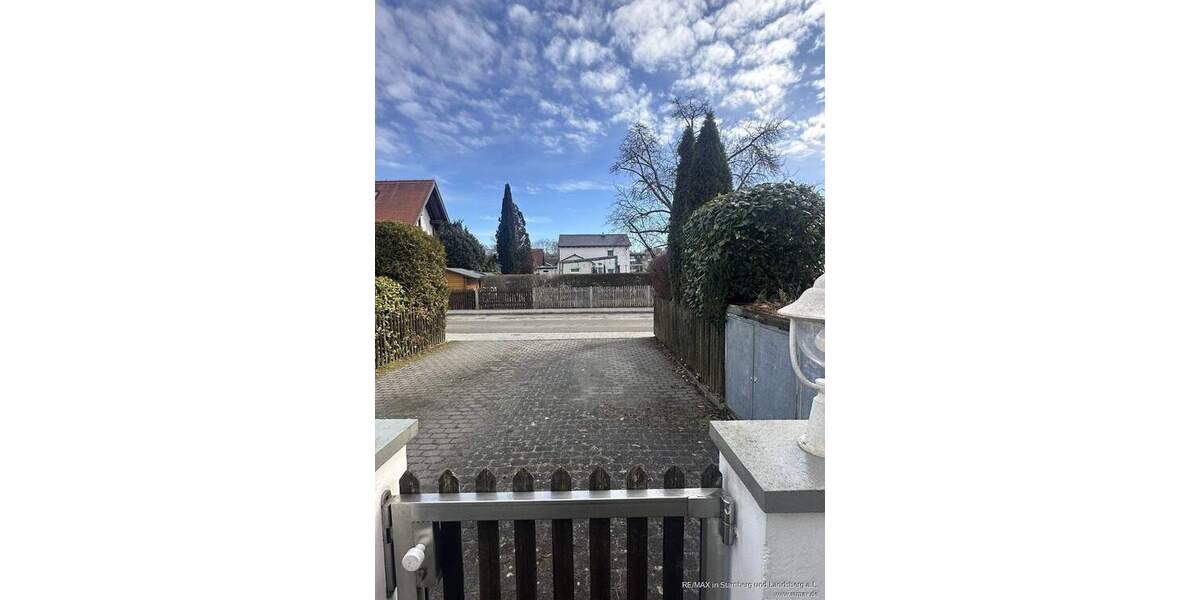 Einfamilienhaus Gräfelfing Lochham - 6 Zimmer, 150 m&sup2;, 3.600&euro; | Angebot:25700192