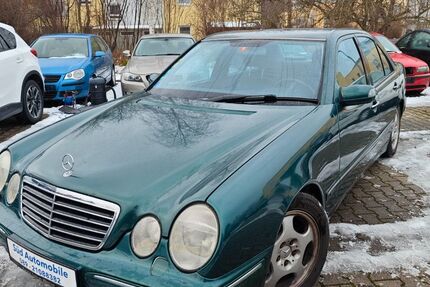 Mercedes-Benz E 240 143.400 km 2.200 &euro; Markt Schwaben bei München 85570