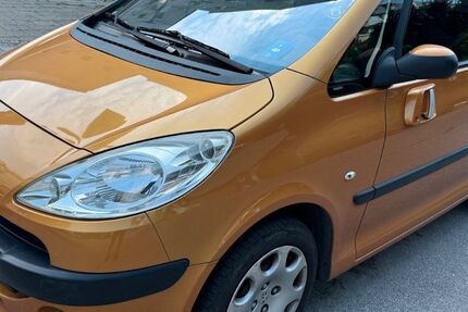 Peugeot 1007 125.000 km 2.099 € Vaterstetten 85591