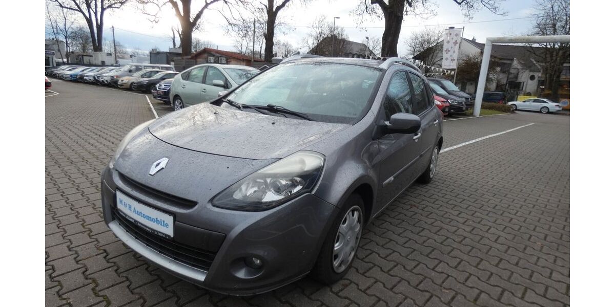Renault Clio 211.365 km 1.450 € München 81825
