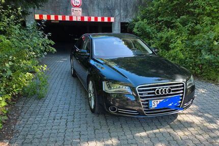 Audi A8 195.000 km 10.499 &euro; Berg 82335