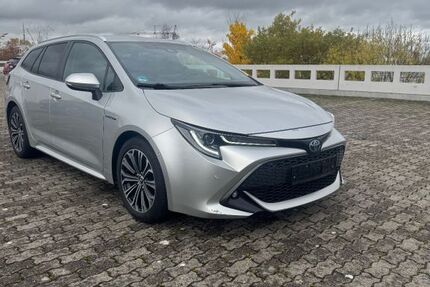 Toyota Corolla 158.499 km 15.999 &euro; München 81249
