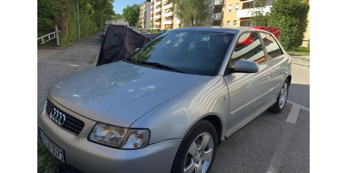 Audi A3 214.707 km 2.650 &euro; Germering 82110