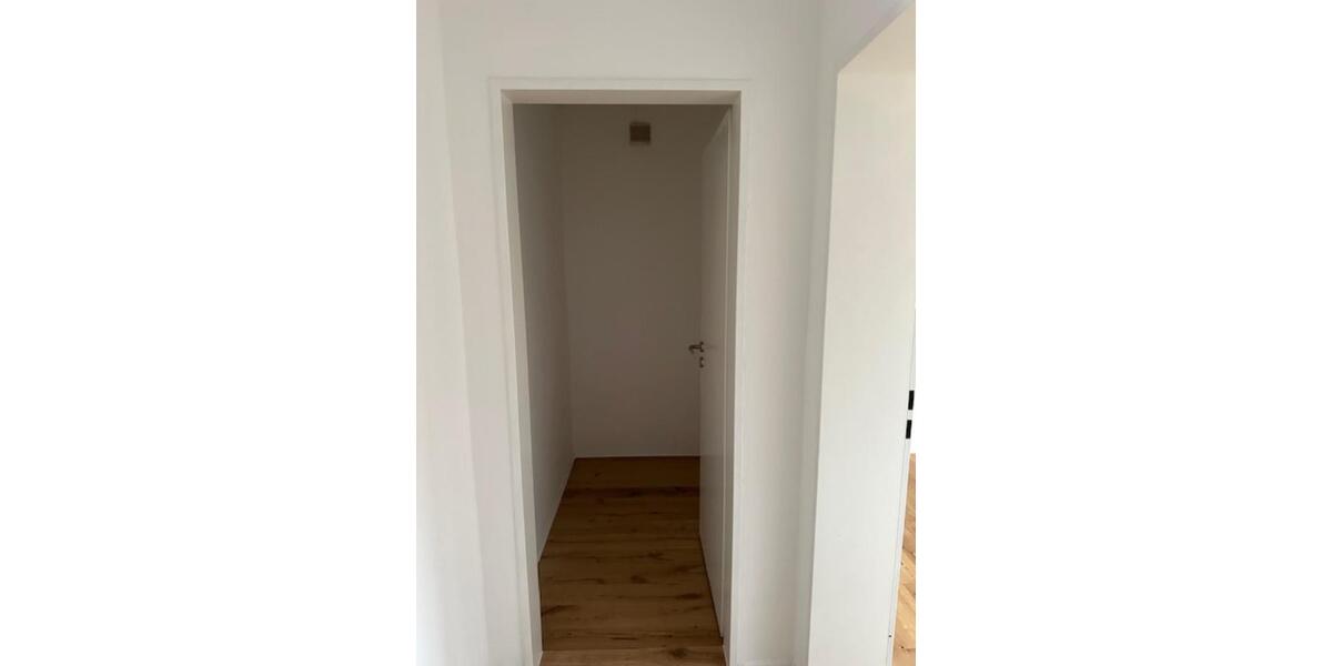 Erdgeschoßwohnung Gröbenzell - 3 Zimmer, 82 m&sup2;, 560.000&euro; | Angebot:23525214