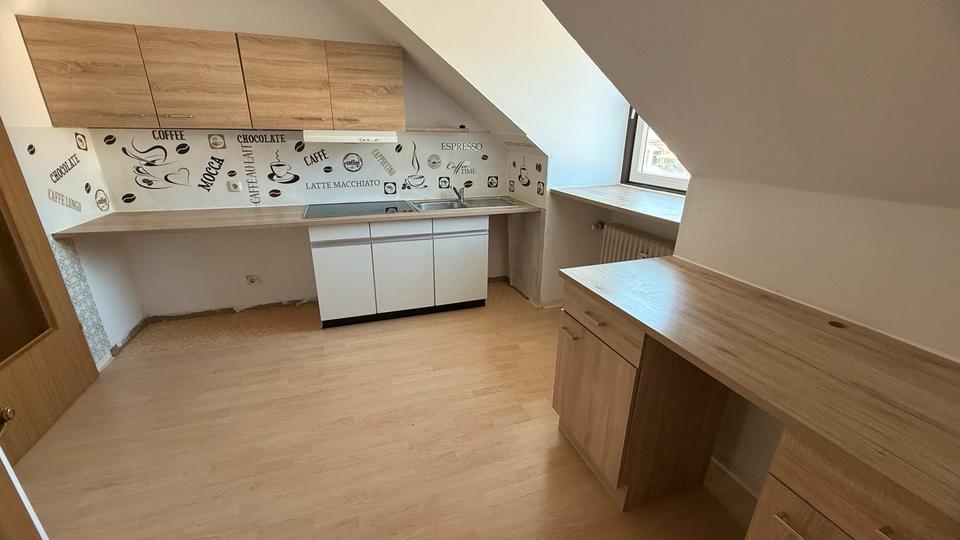 Dachgeschoßwohnung München Trudering - 3 Zimmer, 75 m&sup2;, 1.750&euro; | Angebot:27631043