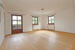 Attraktive 2,5-Zimmerwohnung mit toller Einbauküche und Balkon