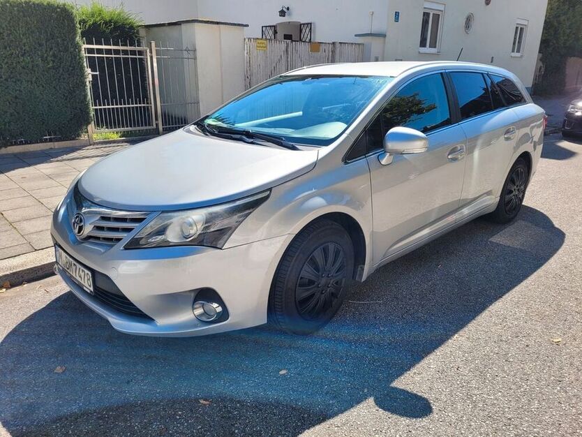 Avensis