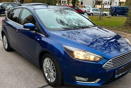 Ford Focus 81.000 km 8.750 &euro; München 81677