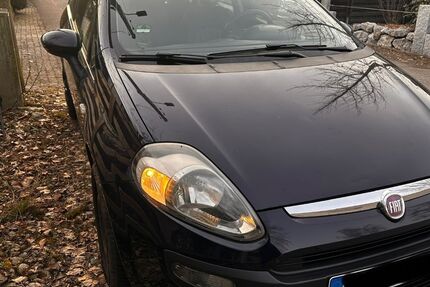 Fiat Punto 117.000 km 3.740 &euro; Germering 82110