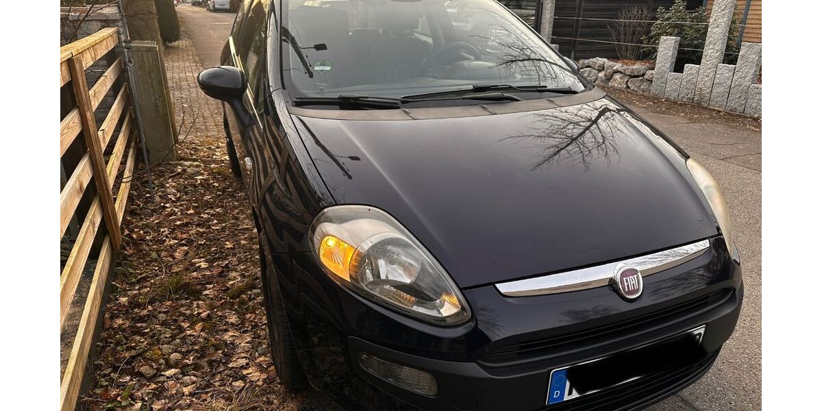 Fiat Punto 117.000 km 3.740 &euro; Germering 82110