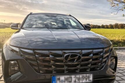 Hyundai TUCSON 65.470 km 27.600 &euro; München 81375