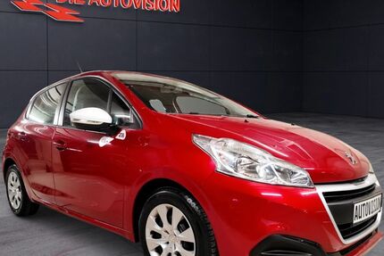 Peugeot 208 8.000 km 8.480 &euro; Grassbrunn 85630