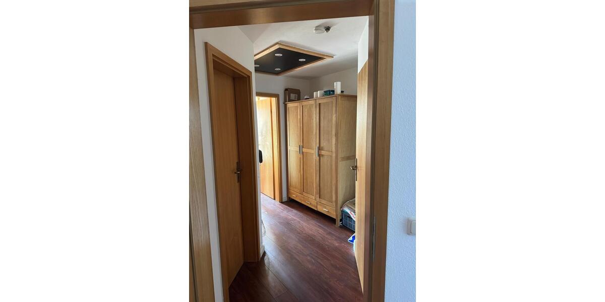 Dachgeschoßwohnung Hallbergmoos - 2 Zimmer, 33 m&sup2;, 195.000&euro; | Angebot:27079696