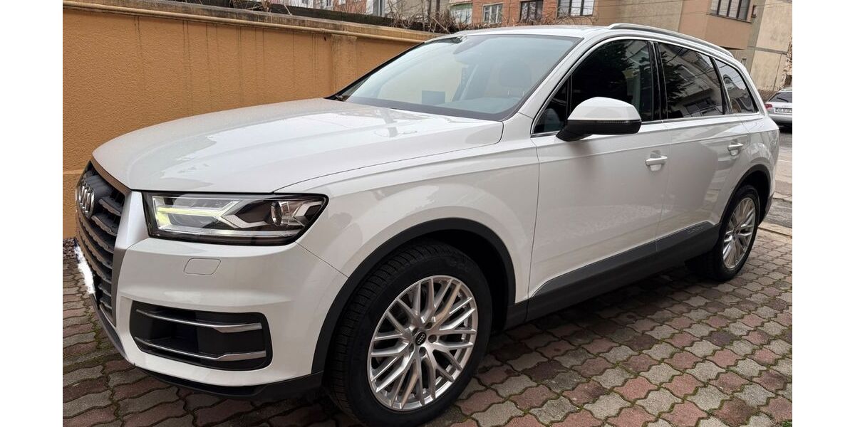 Audi Q7 161.000 km 22.850 &euro; Arad 31006