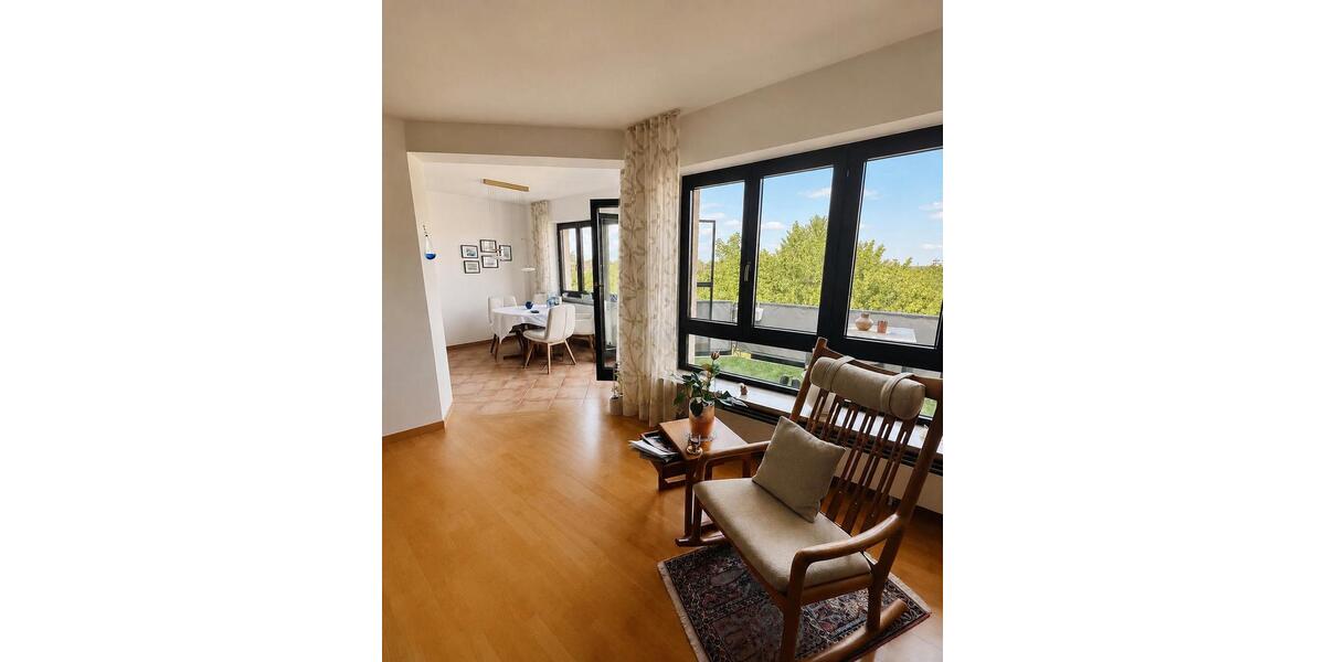 Dachgeschoßwohnung Zorneding - 3 Zimmer, 92 m&sup2;, 549.000&euro; | Angebot:27281911