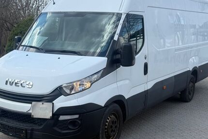 IVECO Andere 249.000 km 7.900 &euro; Eching 85386