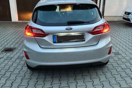 Ford Fiesta 53.000 km 9.300 &euro; München 81479