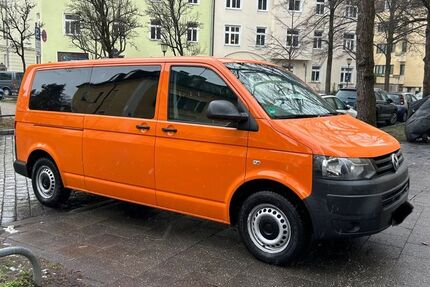 VW T5 Transporter 74.000 km 16.500 &euro; München 80637